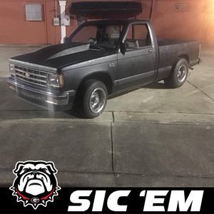 Meet your Posher, Donald